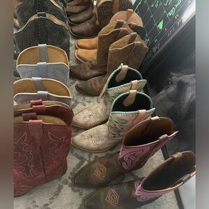 De-stashing closer after pregnancy. Feet grew 🥹